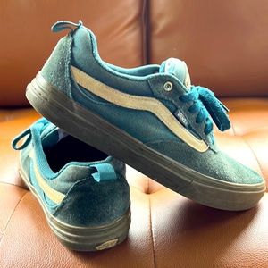 Vans shoes: mens 8.5: pro model